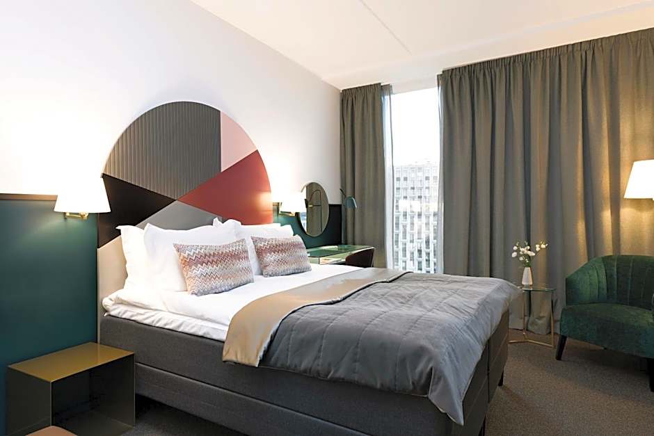 Elite Hotel Carolina Tower