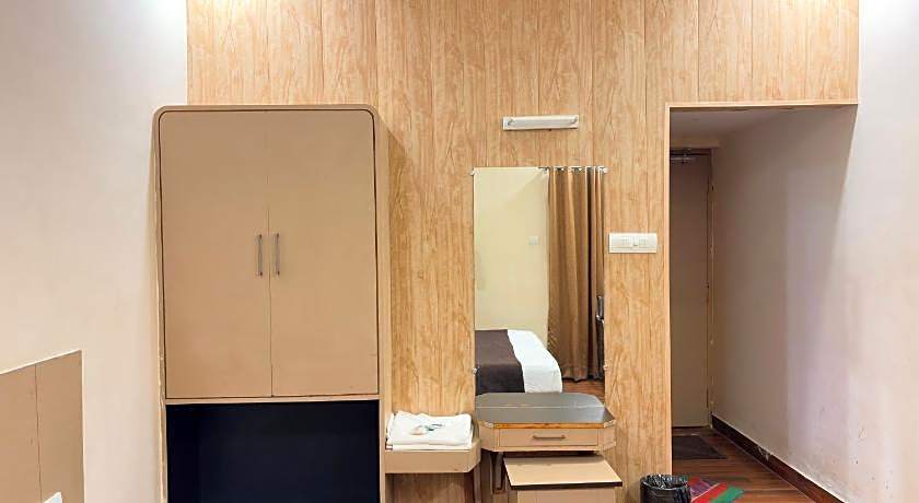 Hotel Padmini International