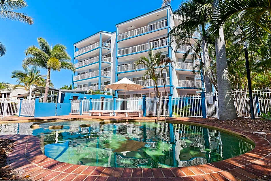 White Crest Apartments