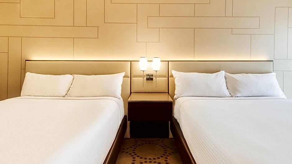 Photo 1 of 4 of Executive 2 Queen Beds Suite
