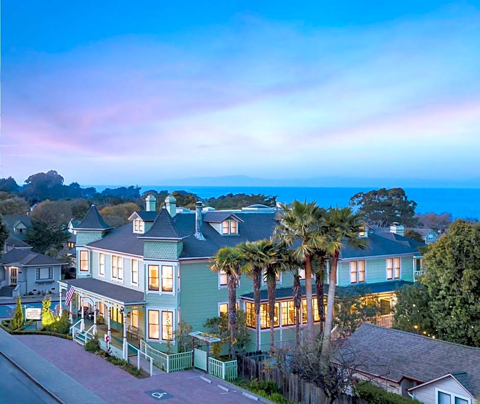 Centrella Hotel, a Kirkwood Collection Hotel