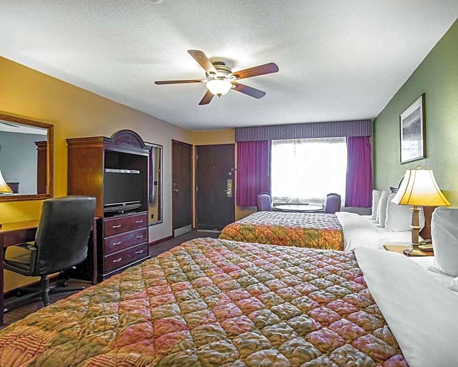 Quality Inn & Suites Cameron Park Shingle Springs
