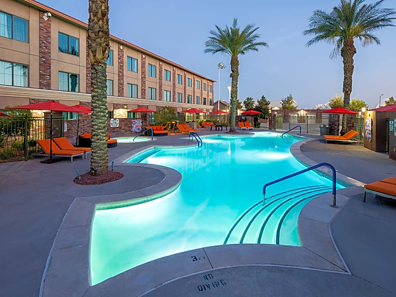 Cannery Hotel & Casino