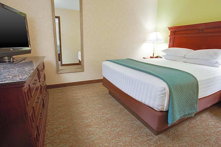 Pear Tree Inn St. Louis Convention Center