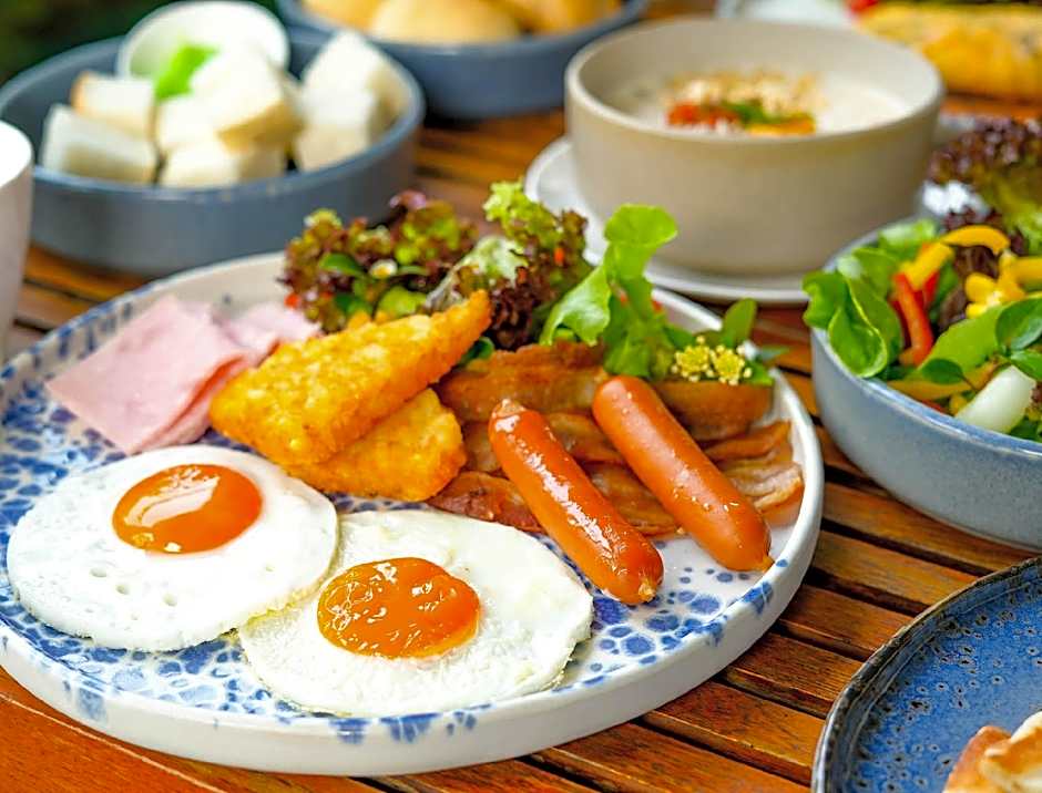 Mercure Bangkok Siam Hotel