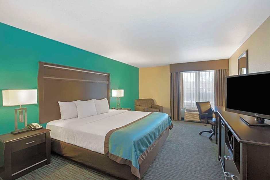 La Quinta Inn & Suites by Wyndham Sioux Falls