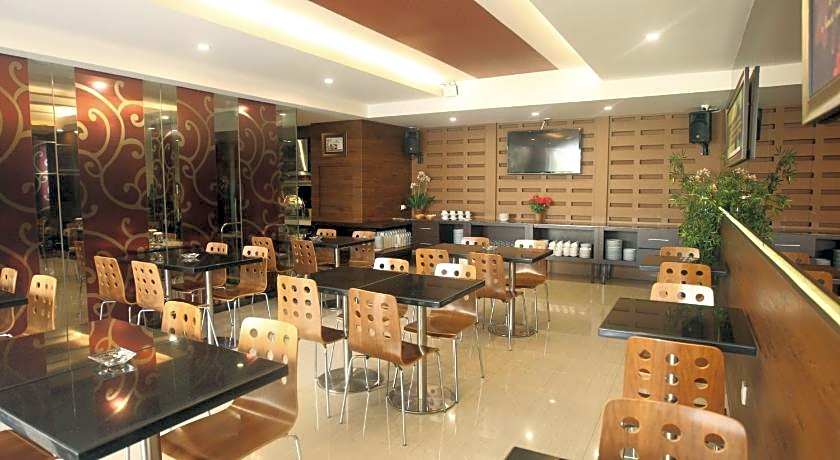 Favor Hotel Makassar City Center by LIFE