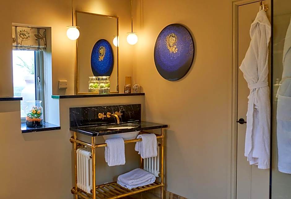 Photo 1 of 7 of Mews Marvelous Room