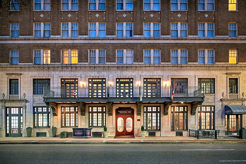 Redmont Hotel Birmingham, Curio Collection by Hilton
