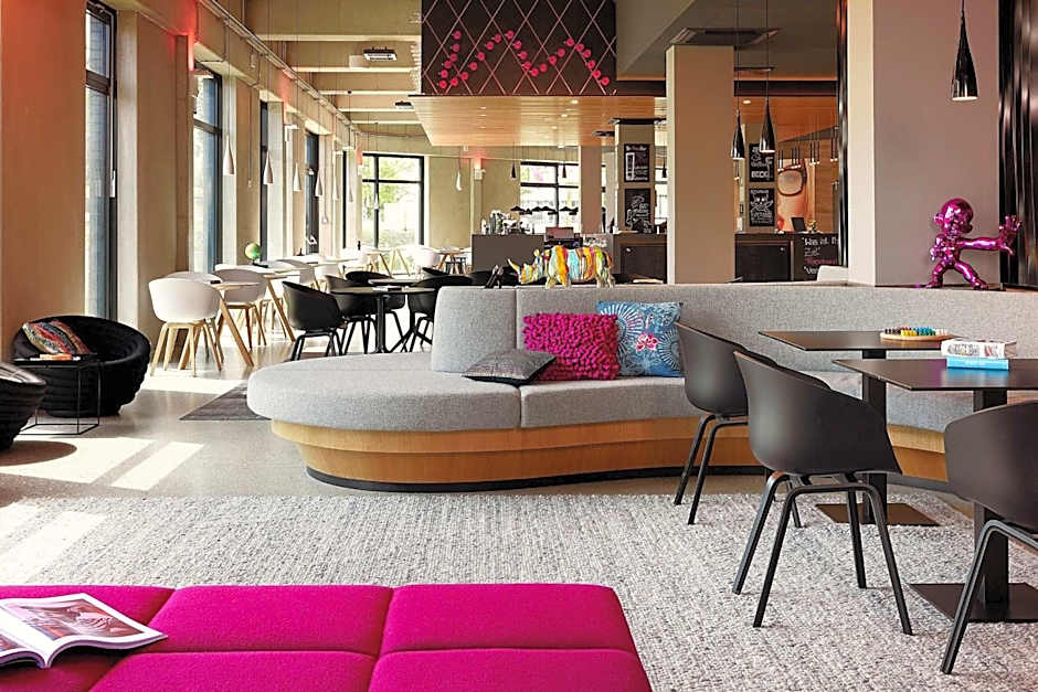 Moxy by Marriott Munich Airport