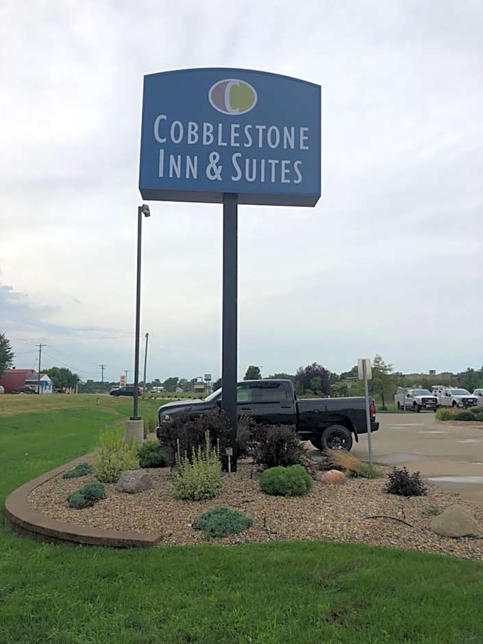 Cobblestone Inn & Suites - Fort Madison