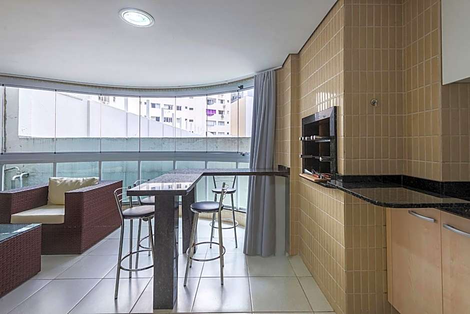 ITNC013 - Avenida Atlântica | Amplo apê com 3Q+3WC