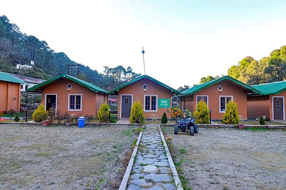 FabEscape Pine Hill View