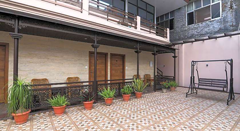 Vashishth Guest House