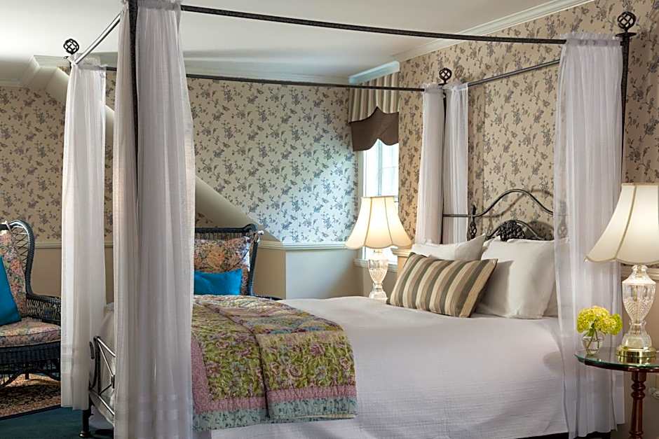Rabbit Hill Inn