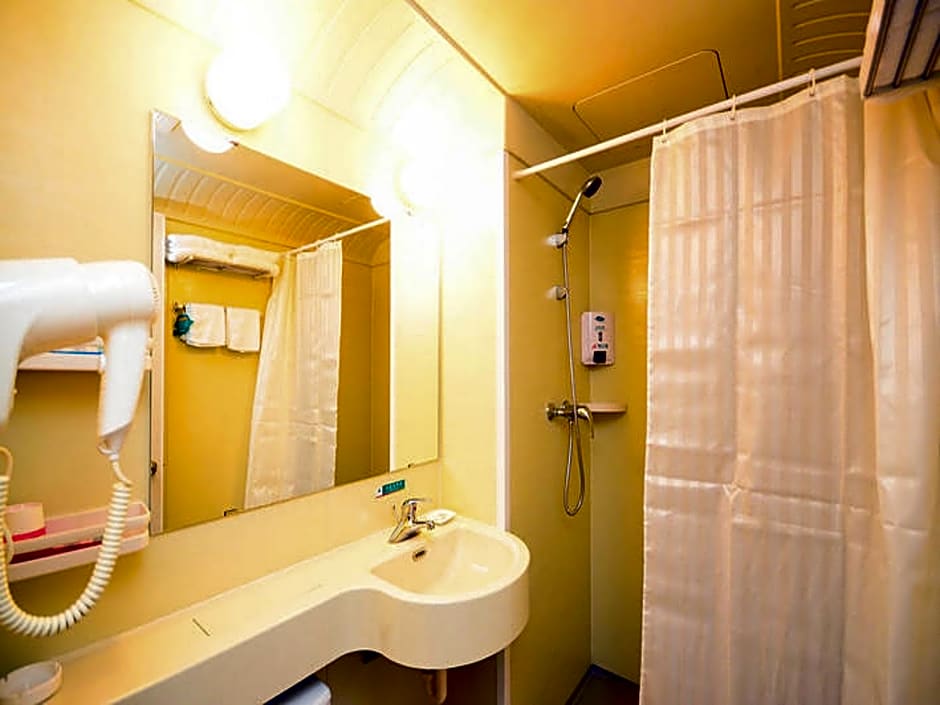 Jinjiang Inn Suqian Development Zone West lake