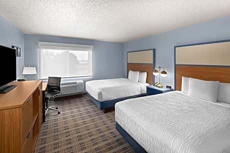 Queen Room with Two Queen Beds - Non-Smoking
