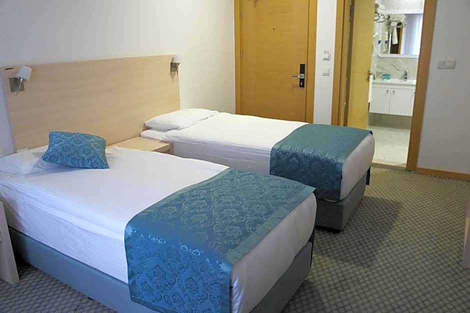 Photo 1 of 11 of Triple Room