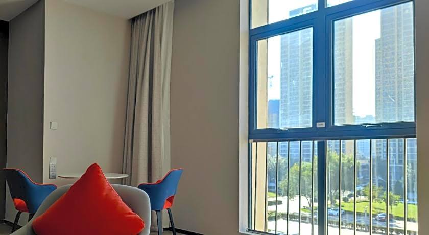 Holiday Inn Express Yinchuan Lanxi Valley Plaza By IHG