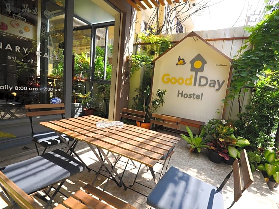 Good Day Hostel