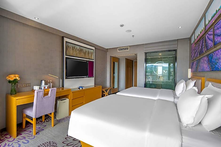 Lavande Hotels Yuxi Times Square