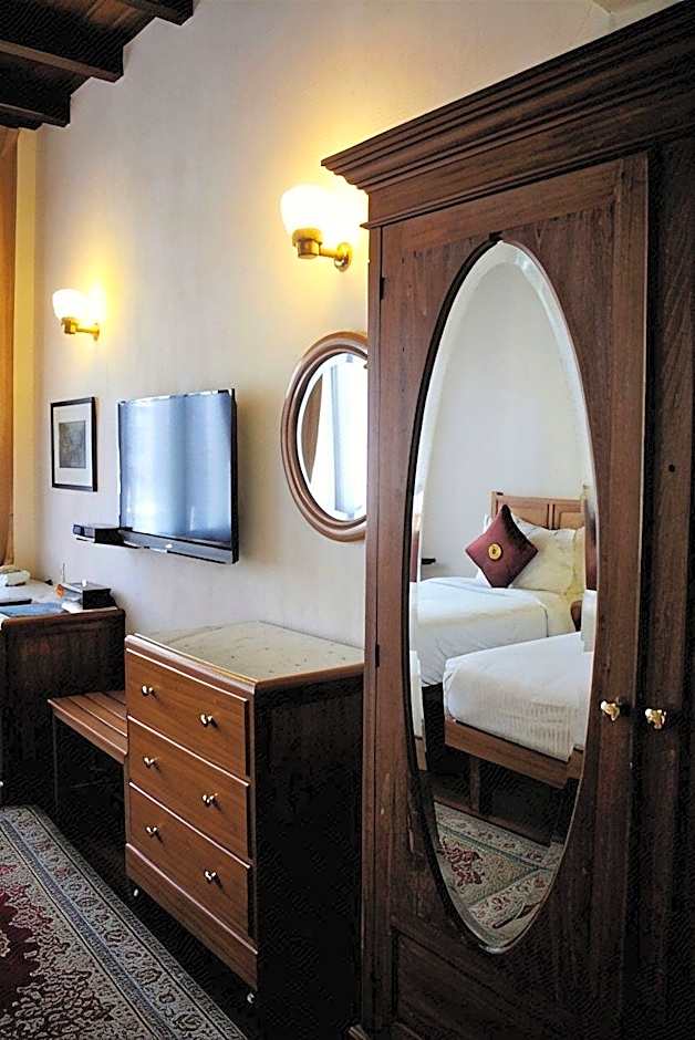 Nam Keng Hotel