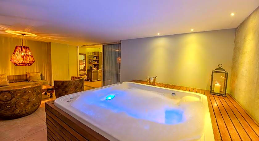 The Charlee Lifestyle Hotel