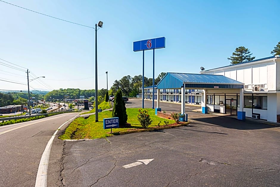 Motel 6-Cleveland, TN