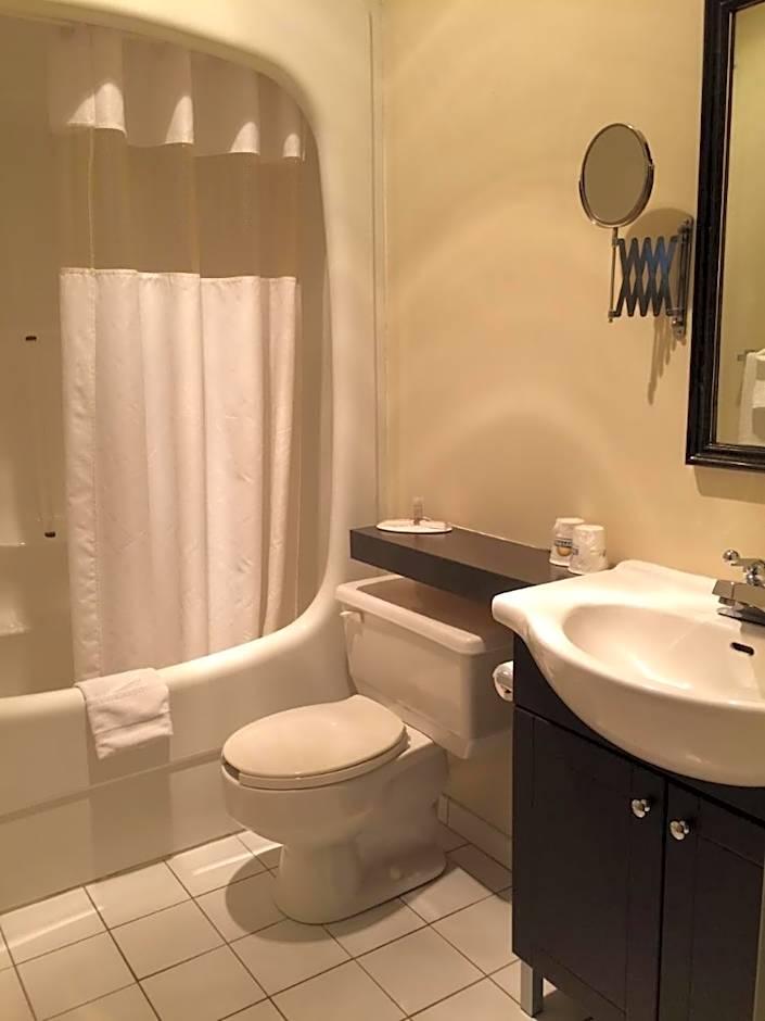 Days Inn by Wyndham Ste. Helene-de-Bagot