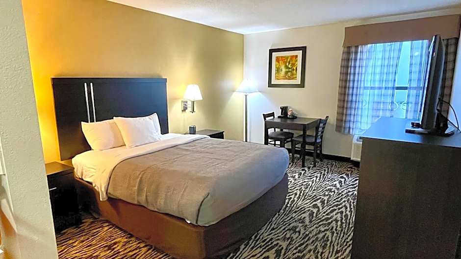 Quality Inn & Suites Clemmons I-40