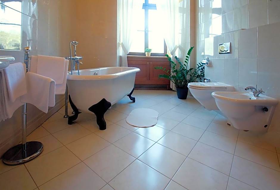 Zamek Cerveny Hradek