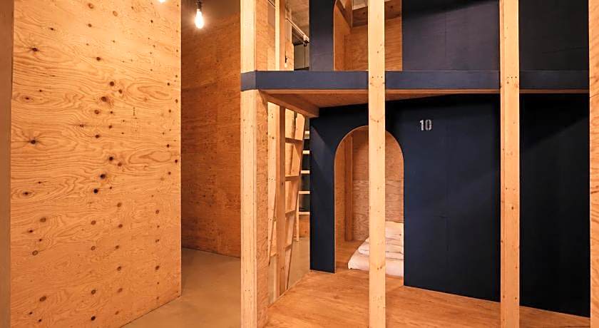 Ishigaki Guesthouse HIVE
