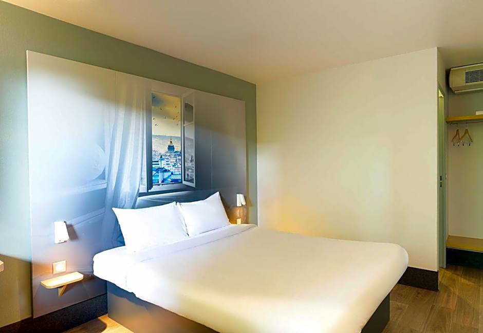 B&B Hôtel Pontault Combault