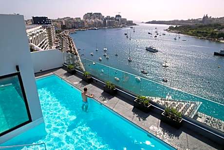 Verdi Gzira Promenade