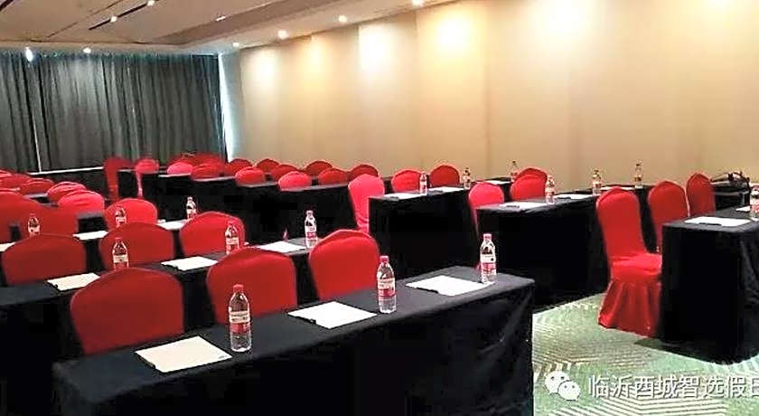 Holiday Inn Express Linyi West By IHG