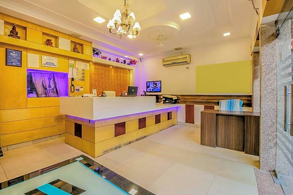 Hotel Glow Inn Paharganj-3 Mins Walk From New Delhi Railway Station
