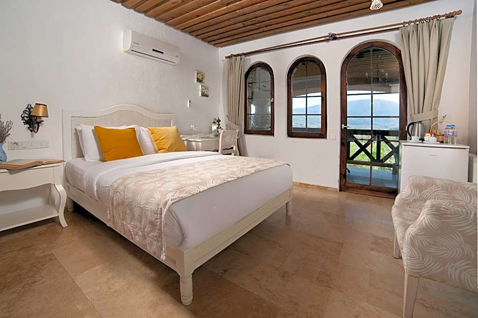 Vinifera Hotel Yedibilgeler Vineyards