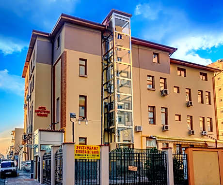 Hotel Amphitryon
