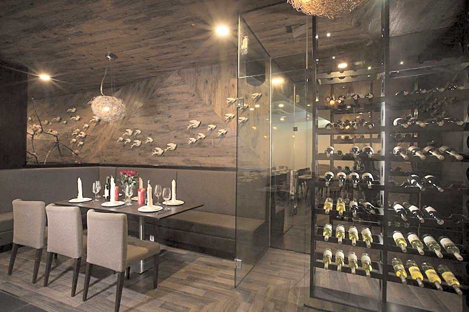 Oak Tree Urban Hotel