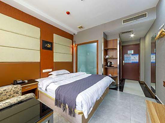 Pinshang Business Hotel