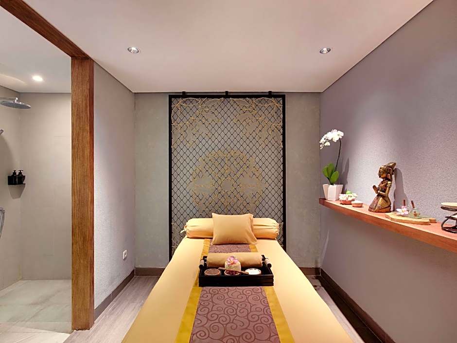 Grand Mercure Bali Seminyak