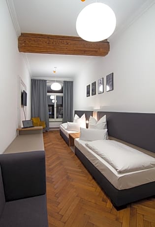 Standard 2 Beds