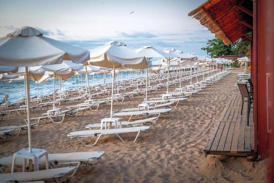 Astoria Hotel All Inclusive- Private Beach & Beach Club