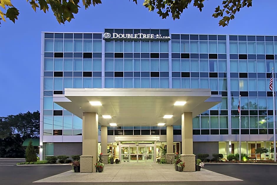 DoubleTree By Hilton Newark