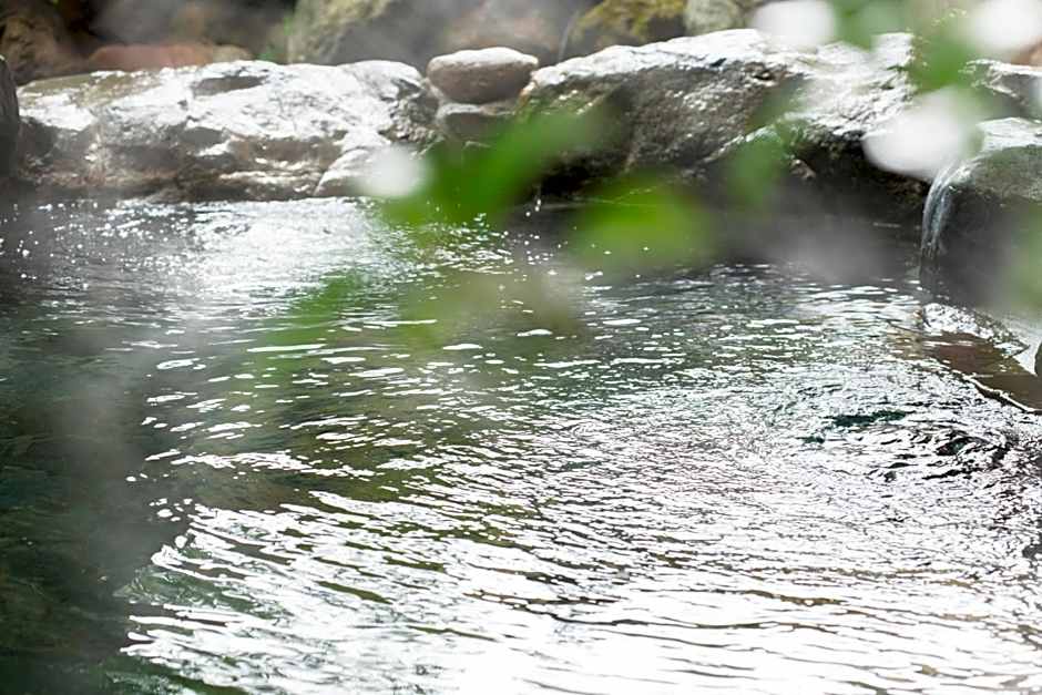 Awazuonsen Kitahachi