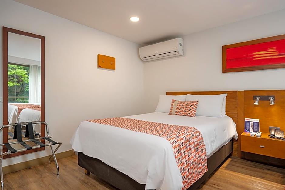 Leblon Suites Hotel Milla de Oro