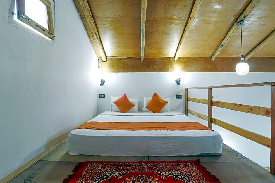 FabEscape Pine Hill View