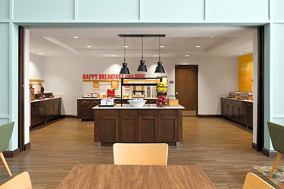 Hampton Inn & Suites DeLand