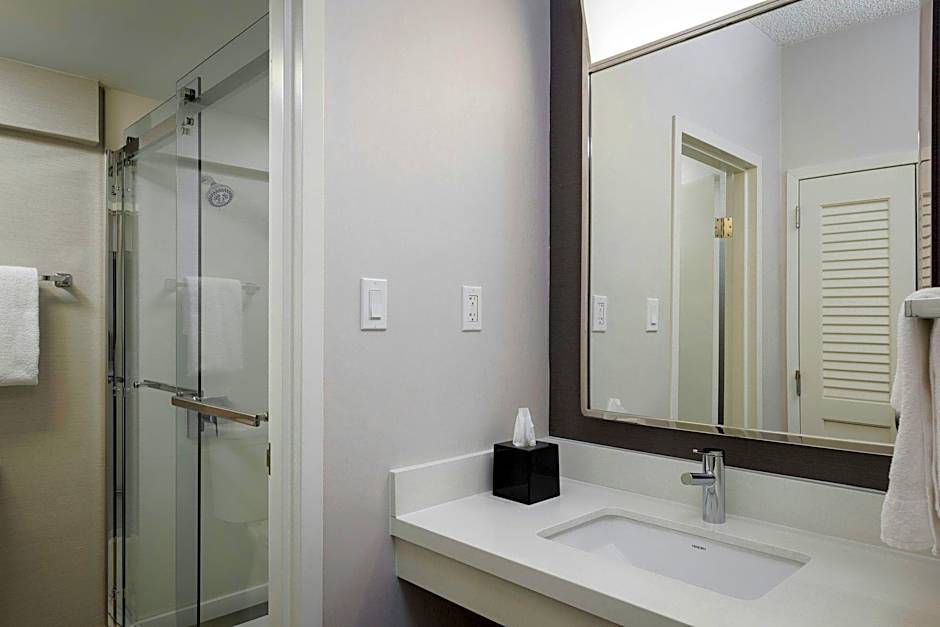 Courtyard by Marriott Denver Central Park