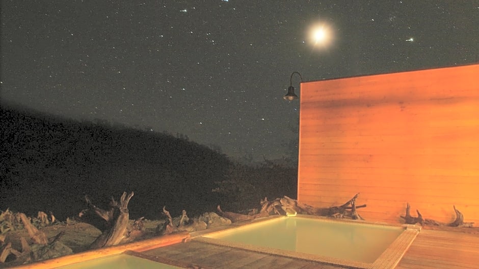 Manza Juraku All-inclusive Hotel